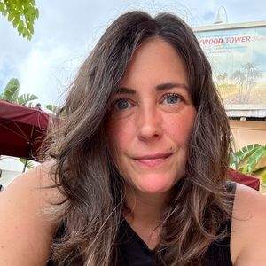 Meet your Posher, Jenny